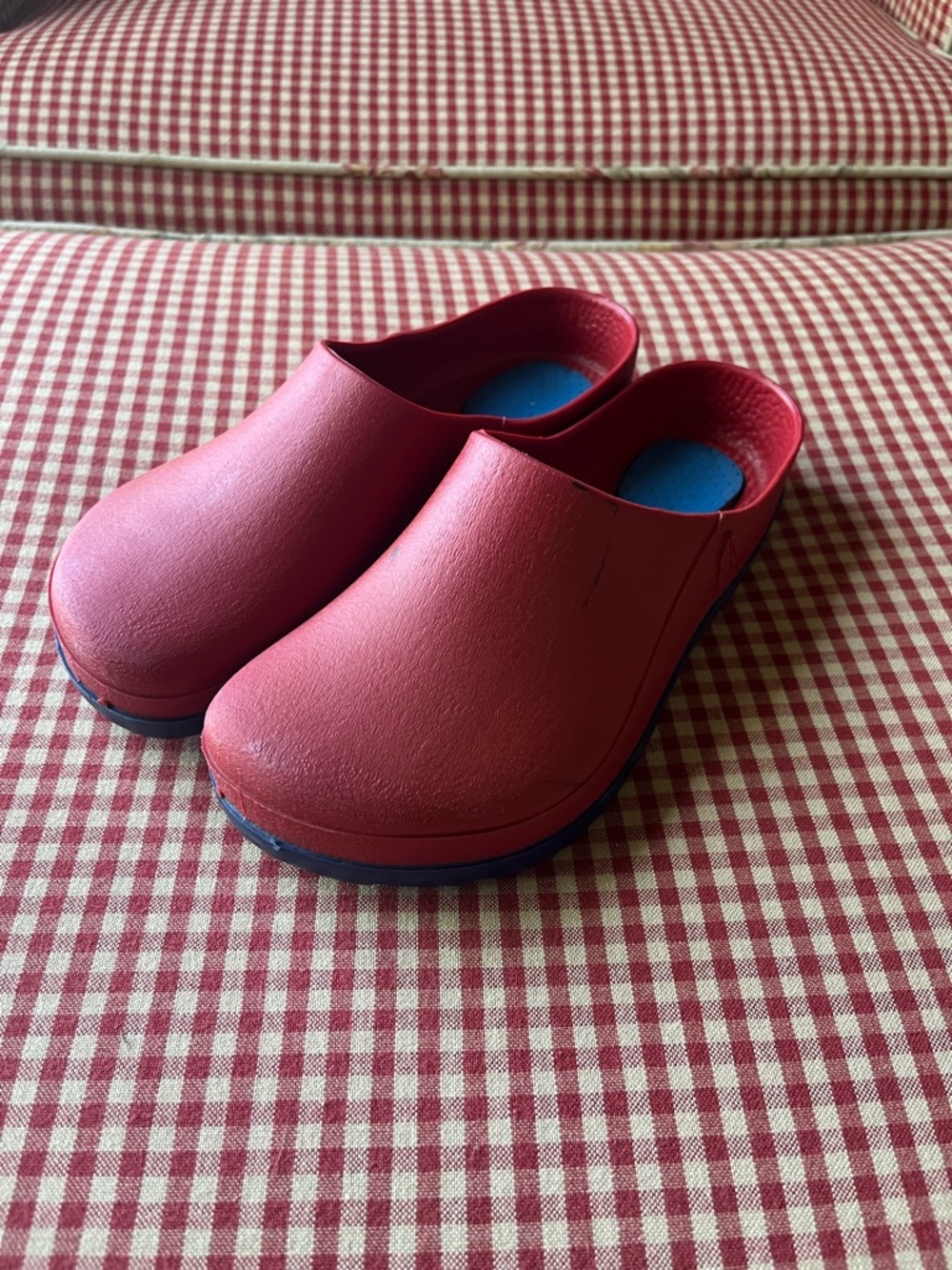 LaCrosse Vintage Red Garden Clogs Slip On Shoes 7